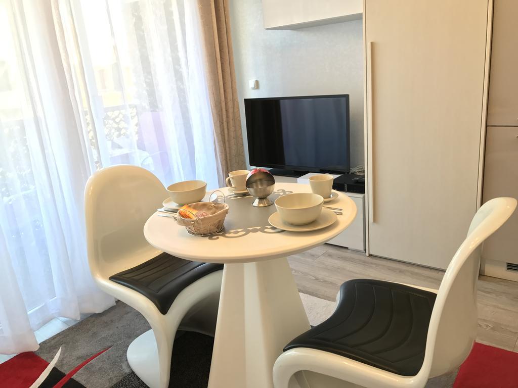 니스 Royal Promenade 아파트 외부 사진